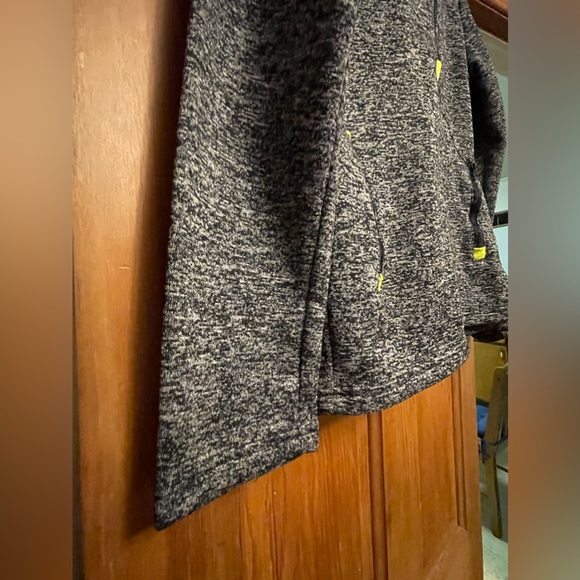 Women’s Dodge Ram 1500 long-sleeve zip-up hoodie with zipper pockets size XL - Picture 3 of 6